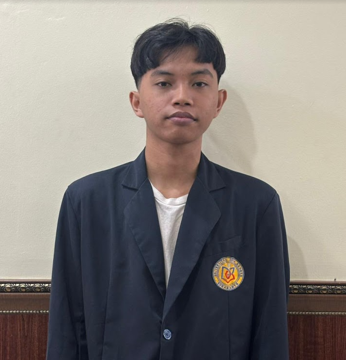 Abdul Aziz Dinata - Student
